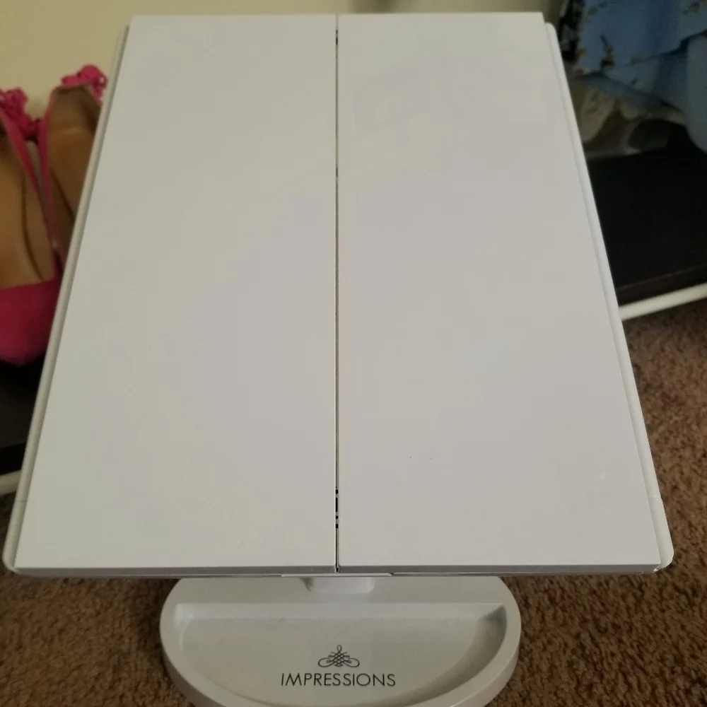 Impressions Vanity Touch Trifold XL LED Makeup Mirror